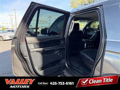 2020 Ford Expedition Platinum Max   - Photo 8 - North Logan, UT 84341