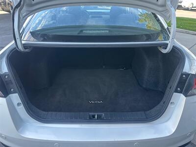 2021 Nissan Versa SV   - Photo 5 - North Logan, UT 84341
