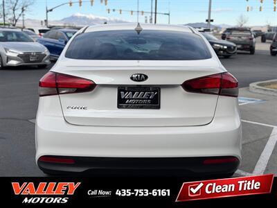 2017 Kia Forte LX   - Photo 4 - North Logan, UT 84341