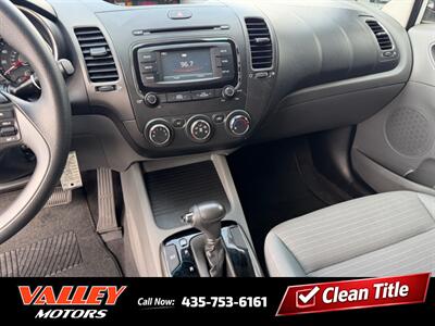 2017 Kia Forte LX   - Photo 13 - North Logan, UT 84341