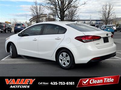 2017 Kia Forte LX   - Photo 3 - North Logan, UT 84341