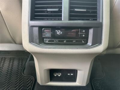 2018 Volkswagen Atlas V6 SEL Premium 4Motion   - Photo 11 - North Logan, UT 84341