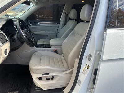 2018 Volkswagen Atlas V6 SEL Premium 4Motion   - Photo 13 - North Logan, UT 84341