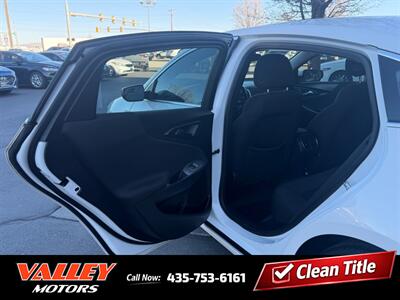 2020 Chevrolet Malibu LT   - Photo 6 - North Logan, UT 84341