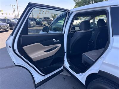 2019 Hyundai SANTA FE SEL 2.4L   - Photo 7 - North Logan, UT 84341
