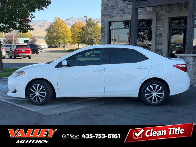 2018 Toyota Corolla LE  