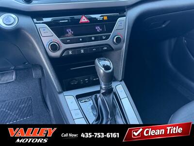 2018 Hyundai Elantra SEL   - Photo 14 - North Logan, UT 84341