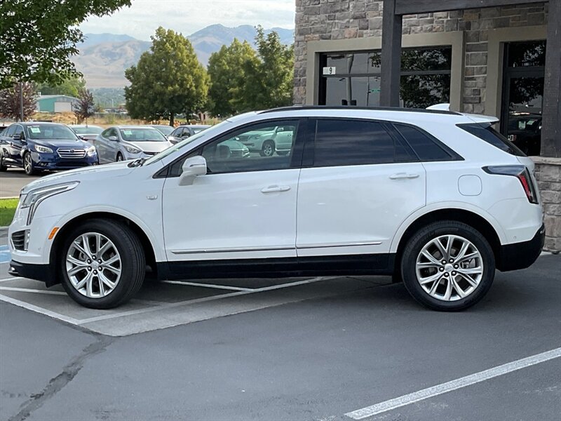 2020 Cadillac XT5 Sport  