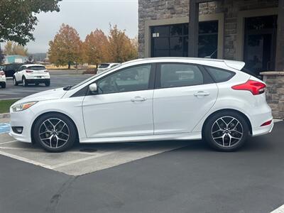 2016 Ford Focus SE   - Photo 2 - North Logan, UT 84341