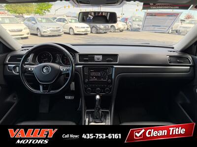 2018 Volkswagen Passat 2.0T R-Line - Photo 10 - North Logan, UT 84341