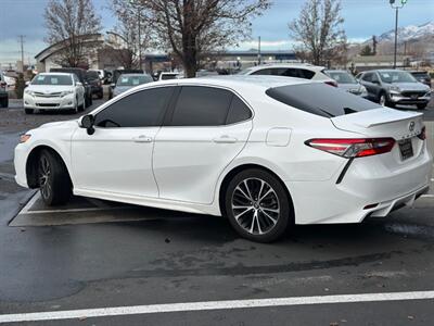 2018 Toyota Camry SE   - Photo 3 - North Logan, UT 84341