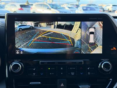 2020 Toyota Highlander Hybrid Limited   - Photo 18 - North Logan, UT 84341