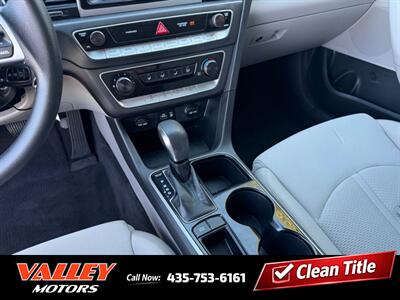 2019 Hyundai SONATA SE   - Photo 13 - North Logan, UT 84341