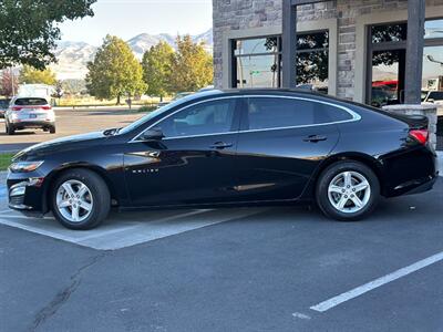 2020 Chevrolet Malibu LS   - Photo 2 - North Logan, UT 84341