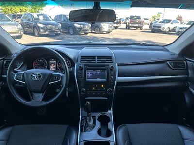 2017 Toyota Camry SE   - Photo 10 - North Logan, UT 84341