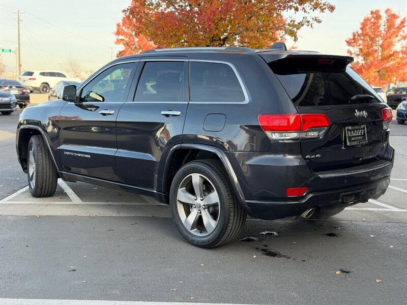 2014 Jeep Grand Cherokee Overland photo 2