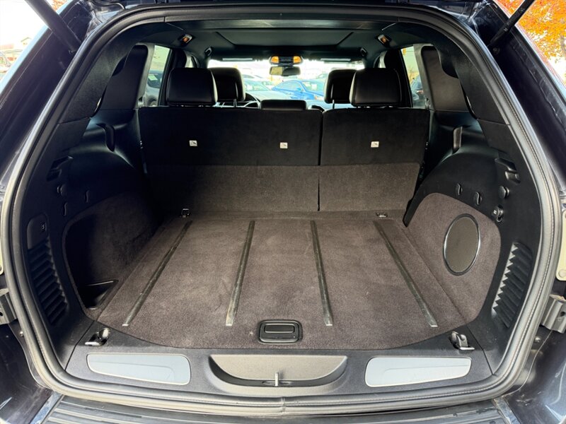 2014 Jeep Grand Cherokee Overland photo 4