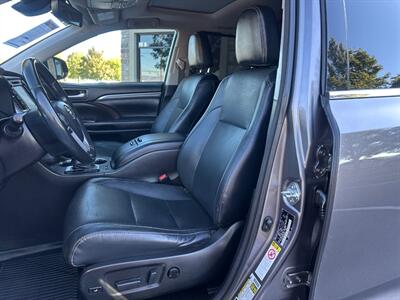 2017 Toyota Highlander Hybrid Limited - Photo 12 - North Logan, UT 84341