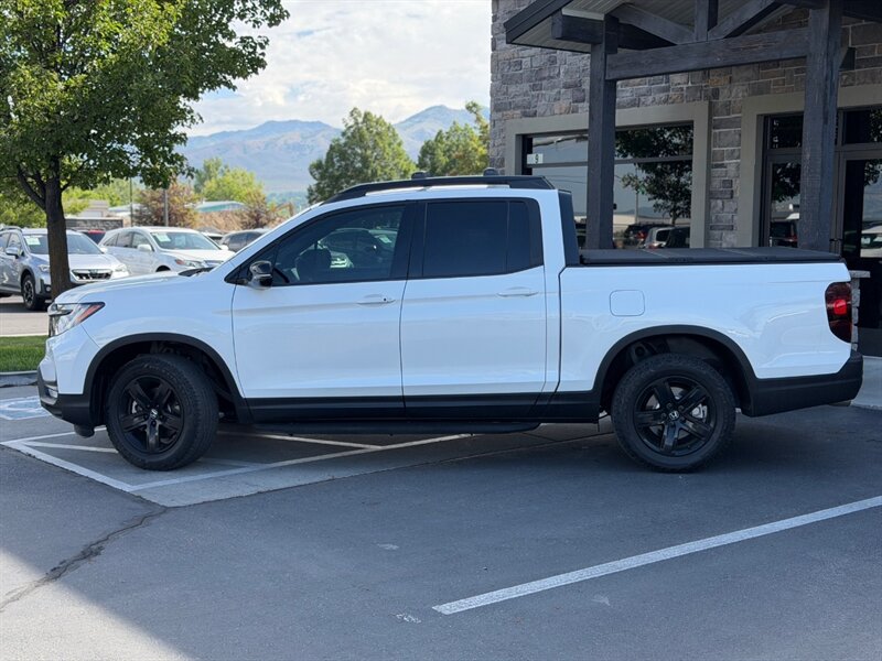 2021 Honda Ridgeline Black Edition  