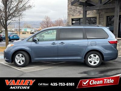 2017 Toyota Sienna LE 8-Passenger   - Photo 2 - North Logan, UT 84341