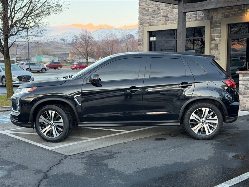 2020 Mitsubishi Outlander Sport SE  