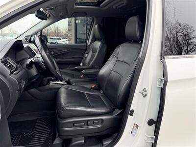 2017 Honda Pilot Touring   - Photo 14 - North Logan, UT 84341