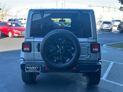 2018 Jeep Wrangler Unlimited Sahara   - Photo 4 - North Logan, UT 84341