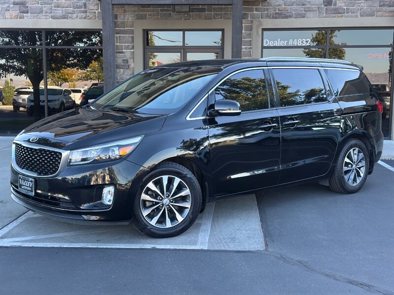 2016 Kia Sedona EX - Photo 1 - North Logan, UT 84341