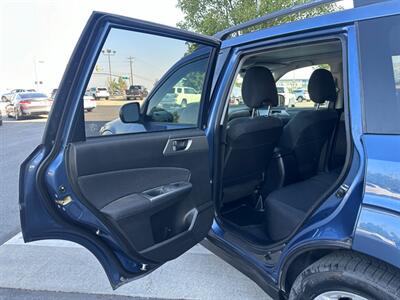 2012 Subaru Forester 2.5X Premium   - Photo 7 - North Logan, UT 84341