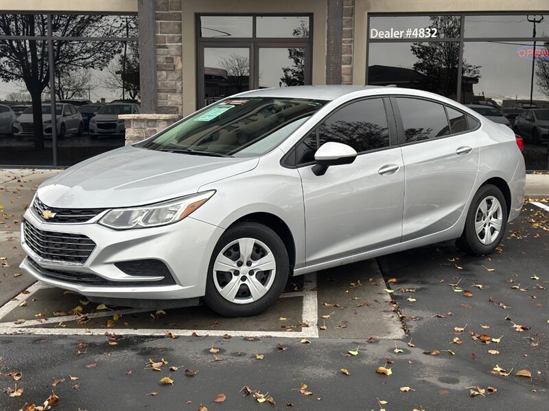 2018 Chevrolet Cruze LS Auto   - Photo 1 - North Logan, UT 84341