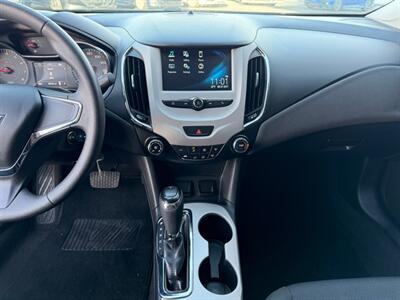 2018 Chevrolet Cruze LS Auto - Photo 13 - North Logan, UT 84341