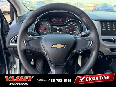 2018 Chevrolet Cruze LS Auto   - Photo 11 - North Logan, UT 84341