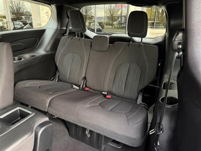 2020 Chrysler Pacifica Touring S Black Noise Pkg   - Photo 9 - North Logan, UT 84341