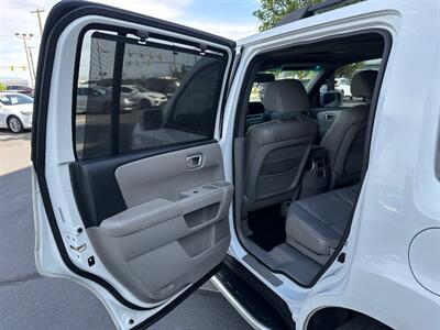2010 Honda Pilot Touring w/Navi   - Photo 8 - North Logan, UT 84341