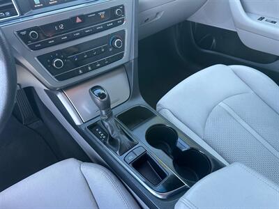 2016 Hyundai SONATA SE   - Photo 12 - North Logan, UT 84341