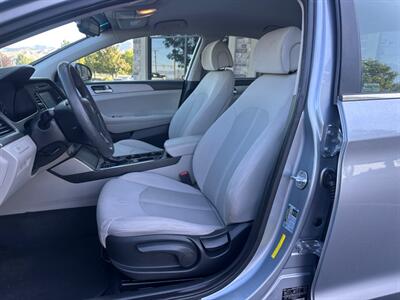 2016 Hyundai SONATA SE   - Photo 8 - North Logan, UT 84341