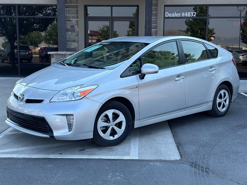 2015 Toyota Prius Two   - Photo 1 - North Logan, UT 84341