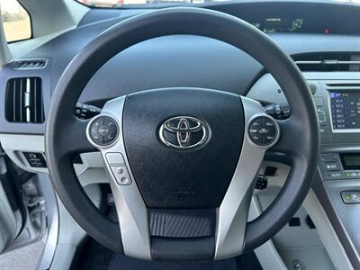 2015 Toyota Prius Two   - Photo 12 - North Logan, UT 84341