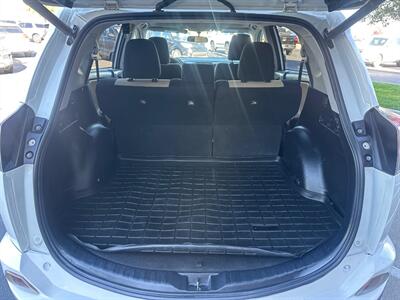 2016 Toyota RAV4 XLE   - Photo 5 - North Logan, UT 84341