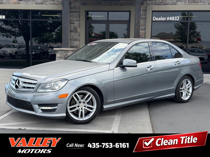 2013 Mercedes-Benz C 300 Sport 4MATIC  
