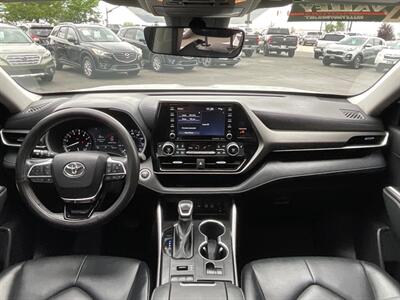 2021 Toyota Highlander XLE   - Photo 14 - North Logan, UT 84341