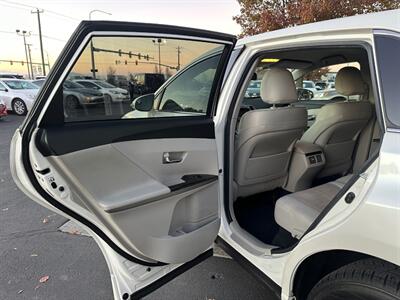 2013 Toyota Venza LE   - Photo 7 - North Logan, UT 84341