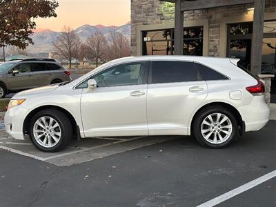 2013 Toyota Venza LE   - Photo 2 - North Logan, UT 84341