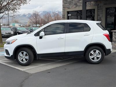 2018 Chevrolet Trax LS - Photo 2 - North Logan, UT 84341
