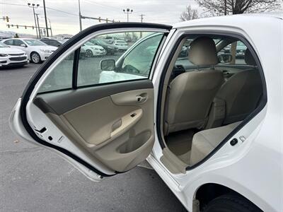 2009 Toyota Corolla LE   - Photo 6 - North Logan, UT 84341