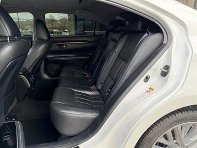 2016 Lexus ES 350   - Photo 7 - North Logan, UT 84341