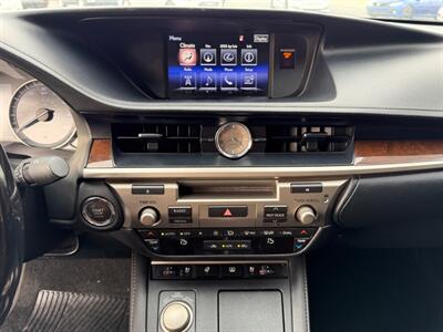 2016 Lexus ES 350   - Photo 15 - North Logan, UT 84341
