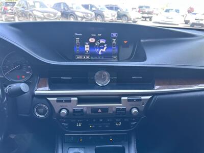 2016 Lexus ES 350   - Photo 15 - North Logan, UT 84341