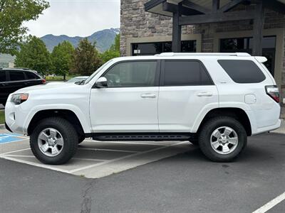 2015 Toyota 4Runner SR5   - Photo 2 - North Logan, UT 84341