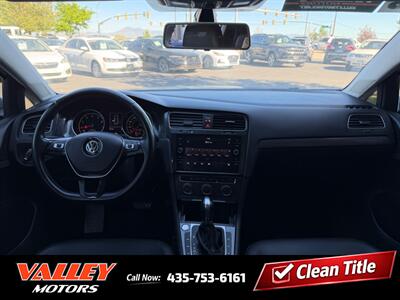 2018 Volkswagen Golf SportWagen TSI SE   - Photo 12 - North Logan, UT 84341
